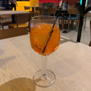 Delicioso y refrescante Aperol Spritz