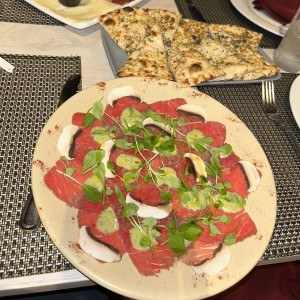 Carpaccio de lomito