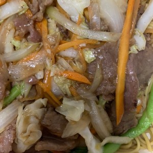 Fideos con carne 