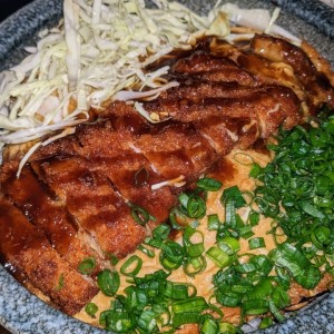 ESPECIALIDADES - Katsudon