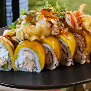 Sushi - Filipino Roll