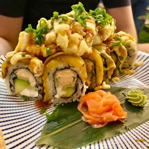 Sushi - Filipino Roll