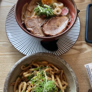 RAMEN - Chiiro Tonkotsu
