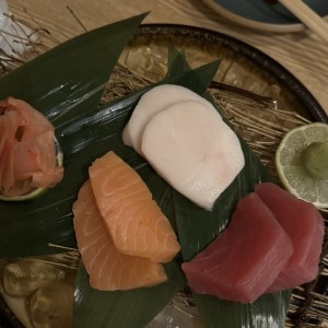 1/2 Sashimi Sample ( 5 uds)