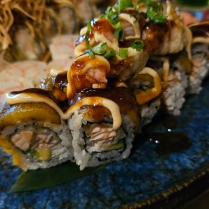 SUSHI - Filipino Roll