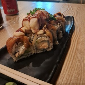 SUSHI - Filipino Roll