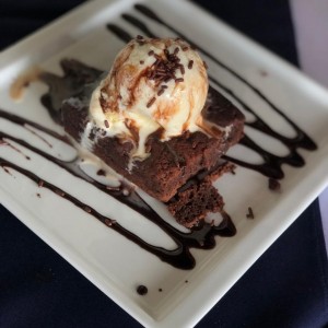 Dolci - Brownie con Helado