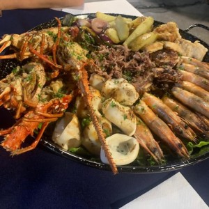 Grigliata di Pesce (2 Personas)