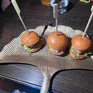 Entradas - Mini Banzai Burger