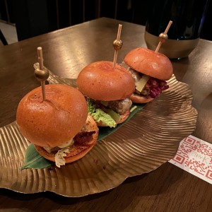 Entradas - Mini Banzai Burger