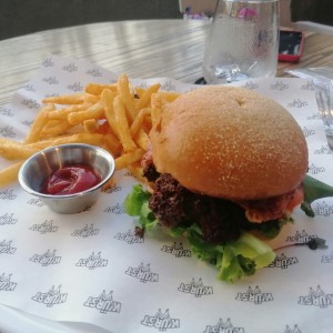 American Chesse burger