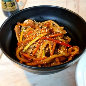 udon de cerdo