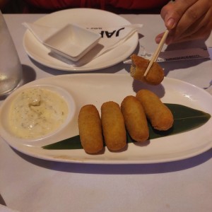 Croquetas de cangrejo