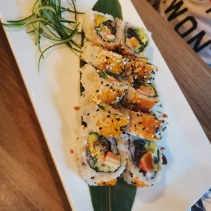 Sushi Rolls - Latino California