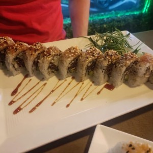 Sushi Rolls - Latino California