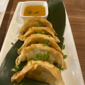 Entradas - Gyozas de Cerdo