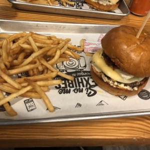 Premium Burgers - La Mayor