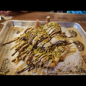 Postres - Supreme Funnel Cake
