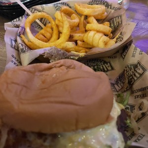 Mamas Classic Burger