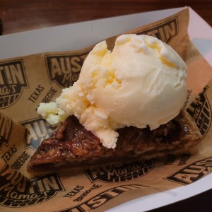 Sweets - Cinnamon Pecan Pie