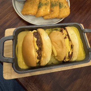 Sandwiches - Cheeze burger