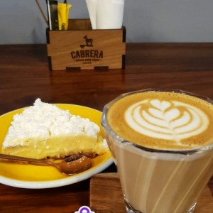 key lime pie y capuchino 