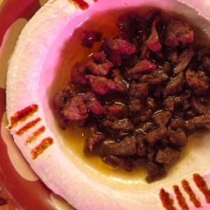 Entradas - Hummus con Carne