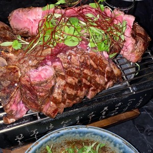 Robata Land - Wagyu A4 4OZ