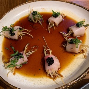 Hamachi Tiradito Roll