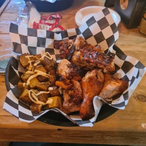 pollo asado con papas a la diabla