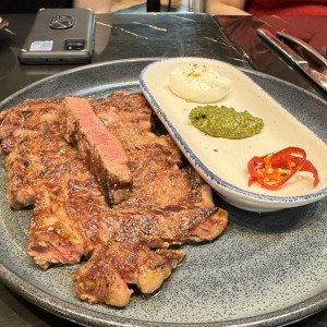 Platos Fuertes - Ribeye 14 oz