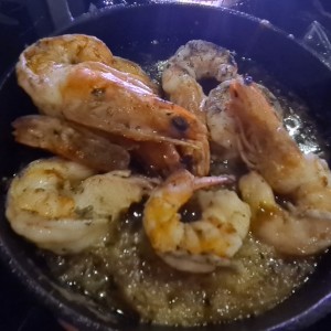 CAMARONES AL AJILLO