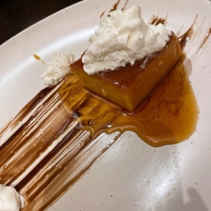 Flan de la casa