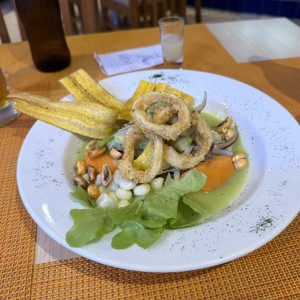 Ceviche de Corvina con Crema de Aguacate