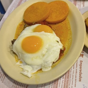 Desayuno - Bistec a Caballo