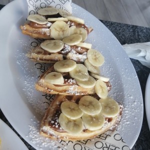 Waffles con dulce de leche