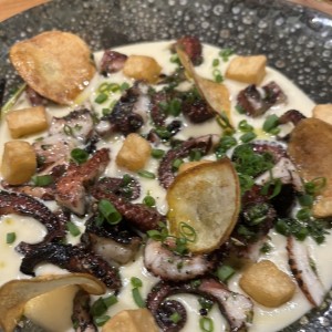 Pulpo a la brasa