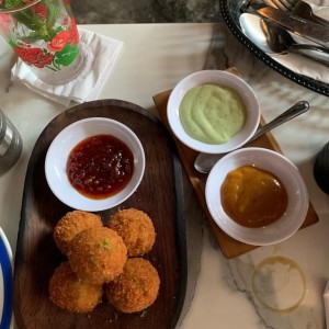 Croquetas  de pulpo