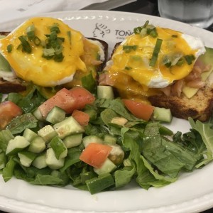 Breakfast - Keto egg benedict