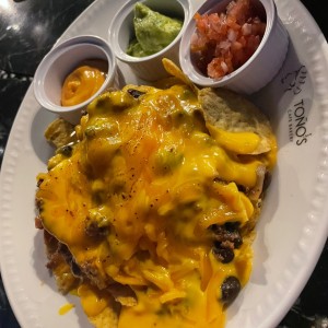 Nachos to share 