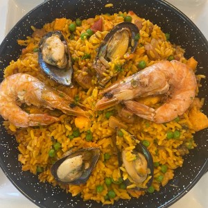 Paella Mixta