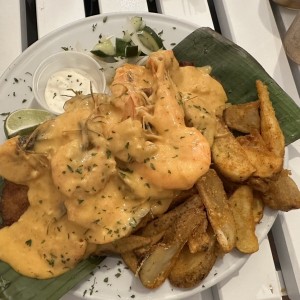 Filete con Camarones