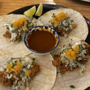 Tacos al pastor