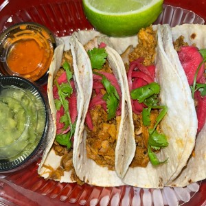 Tacos de Cochinita Pibil // Cochinita Pibil Tacos