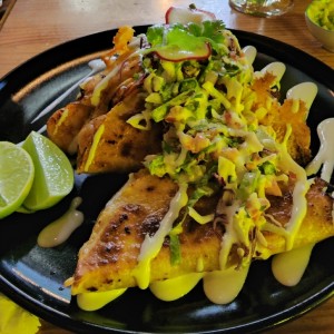 Tacos de Pescado Acevichado // Acevichado Fish Tacos