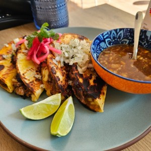 Tacos de Birria de Res