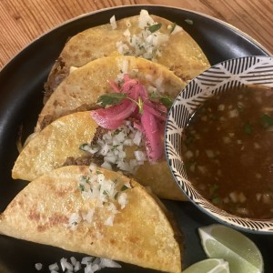 Tacos de Birria de Res