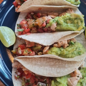 tacos suaves de pollo