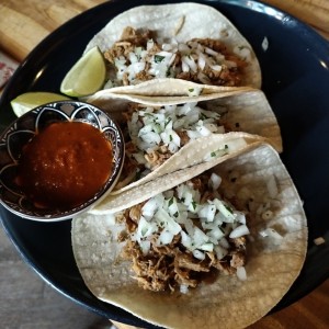 Tacos de carnita