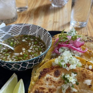 Tacos de Birria de Res